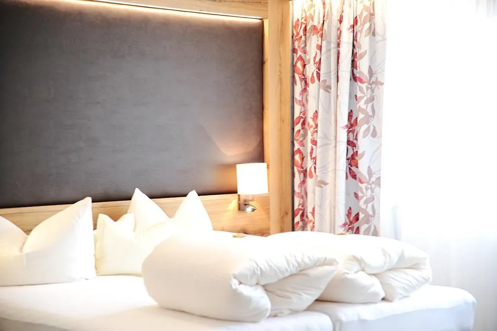 ****  אישגל Hotel Arnika אוסטריה