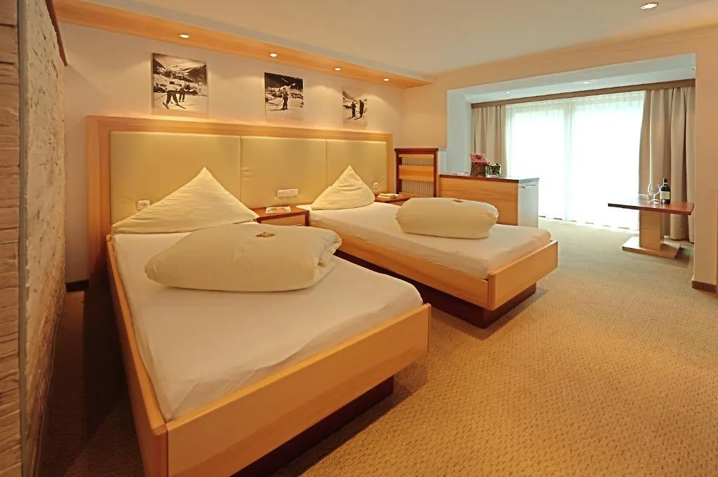 אישגל Hotel Arnika