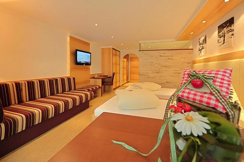 אישגל Hotel Arnika